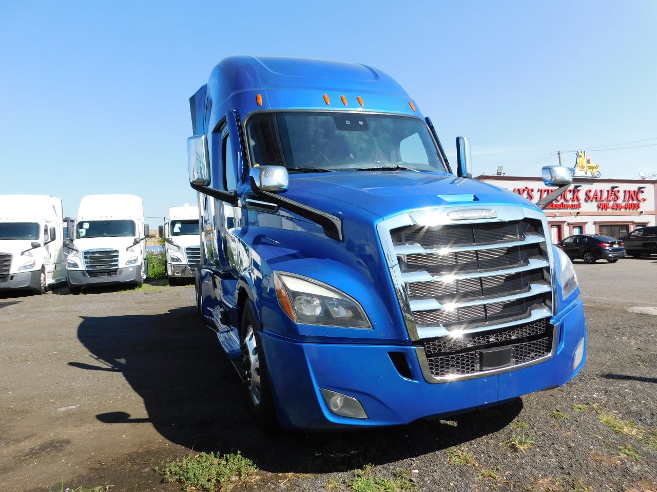 2021 FREIGHTLINER CASCADIA Tandem Axle Sleeper #1 2021 FREIGHTLINER CASCADIA Tandem Axle Sleeper #1